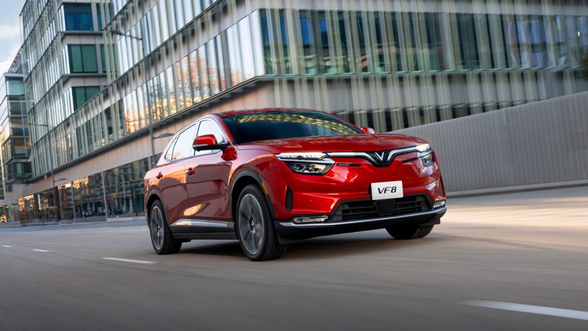 VF 8 – thông tin, giá và dữ liệu từ bộ tài liệu